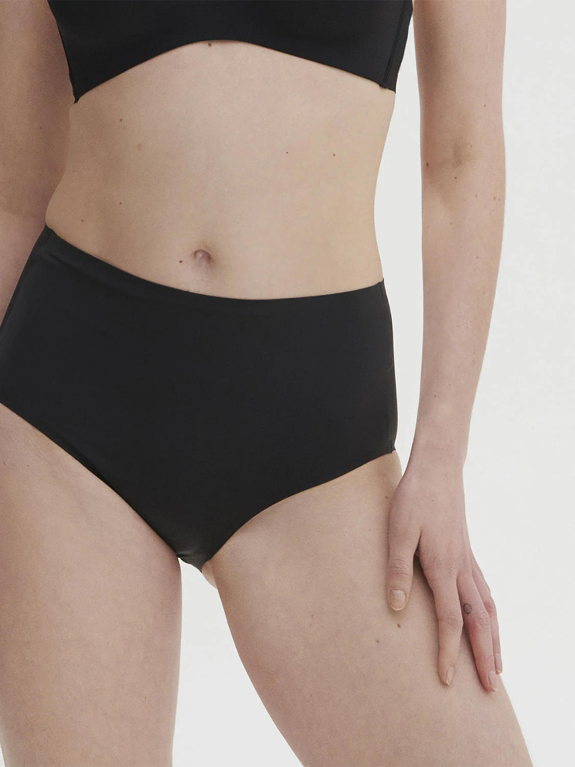 Control high-waist brief - Black